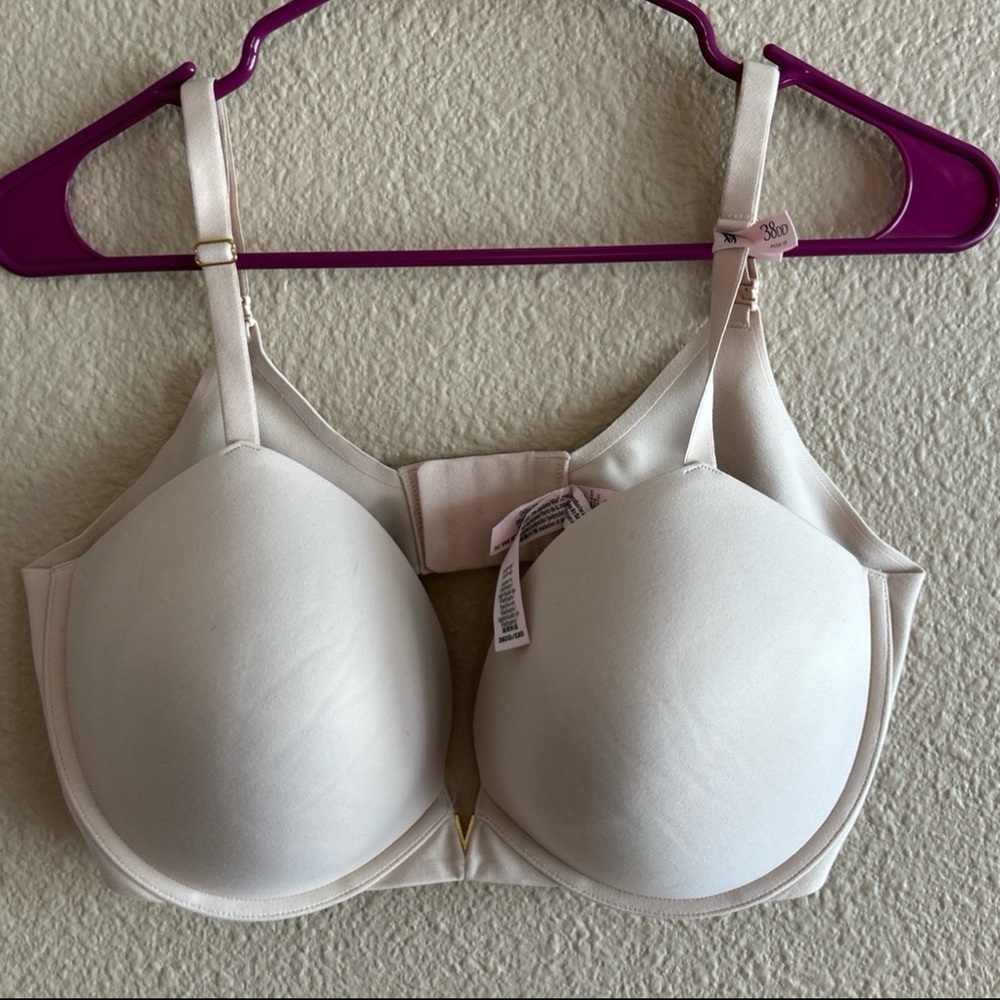 Victoria’s Secret Bra 38DD Bundle